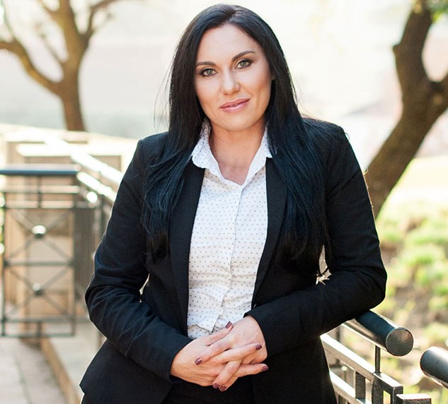 Tanya van Lill